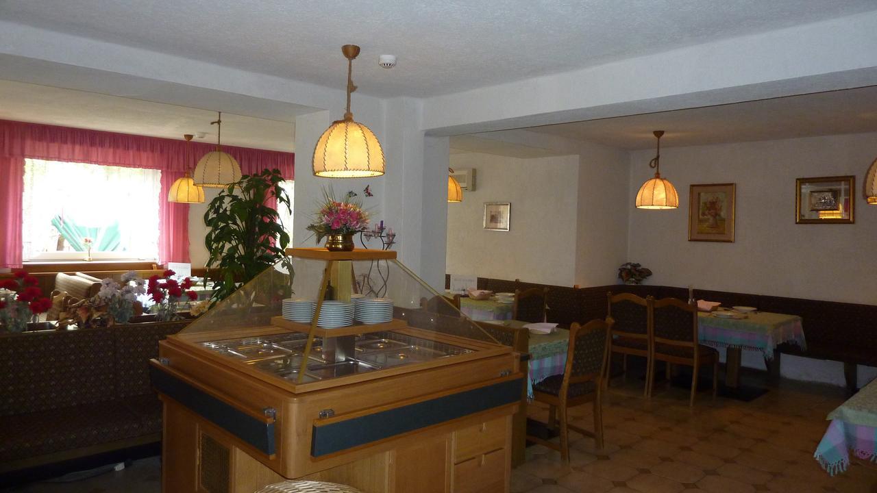 Hotel Terminus Levico Terme Esterno foto