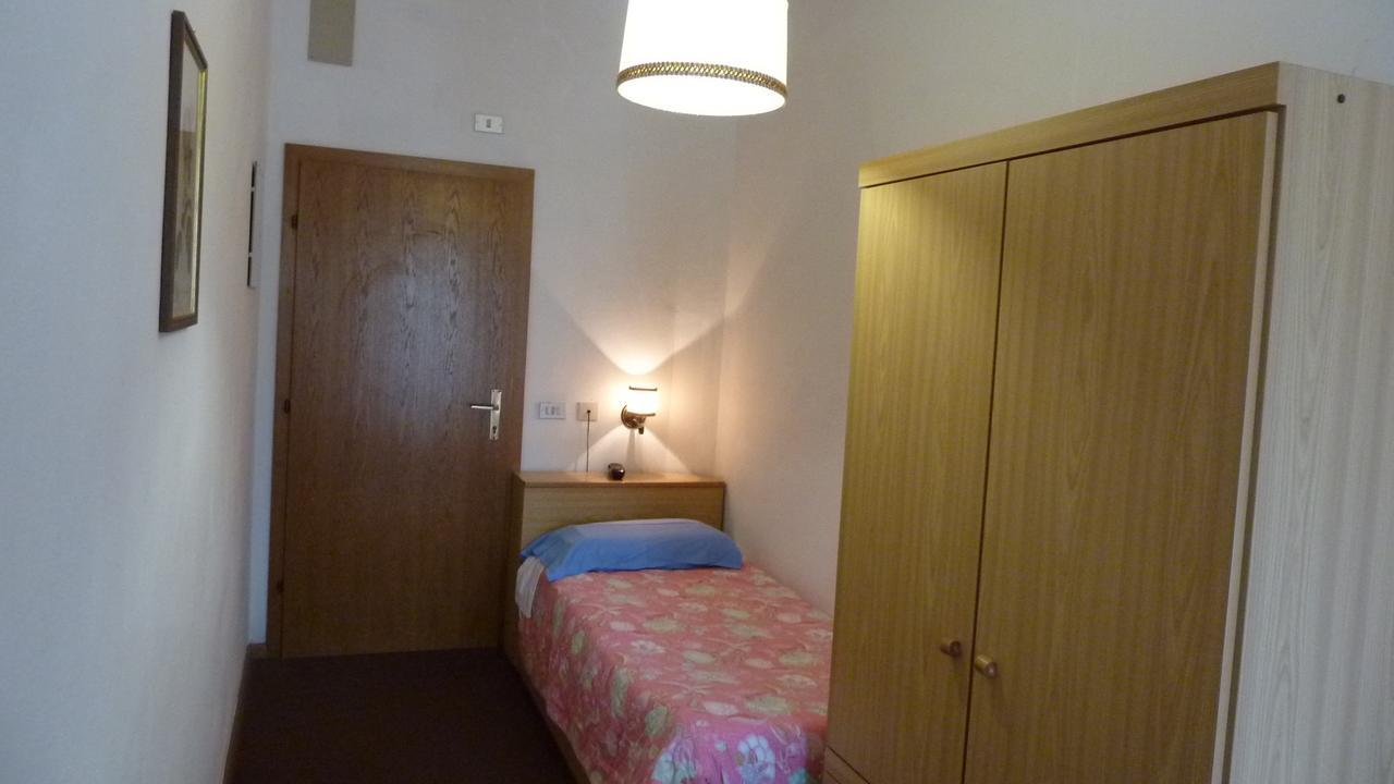 Hotel Terminus Levico Terme Esterno foto